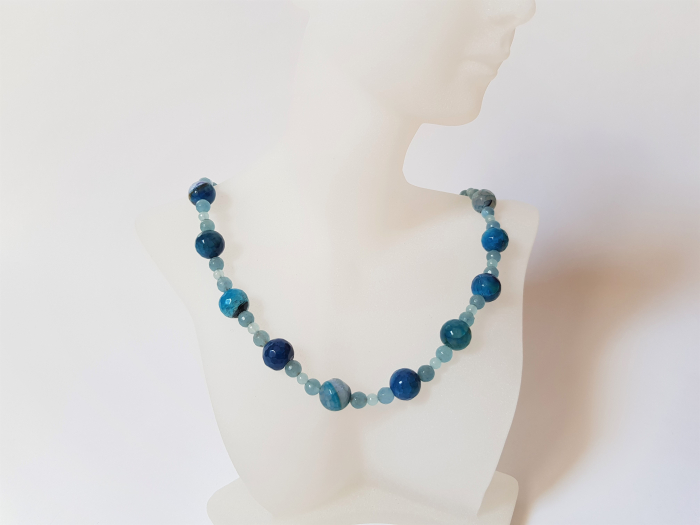 Colier de agate dantelate albastru-verde si jad bleu [2]