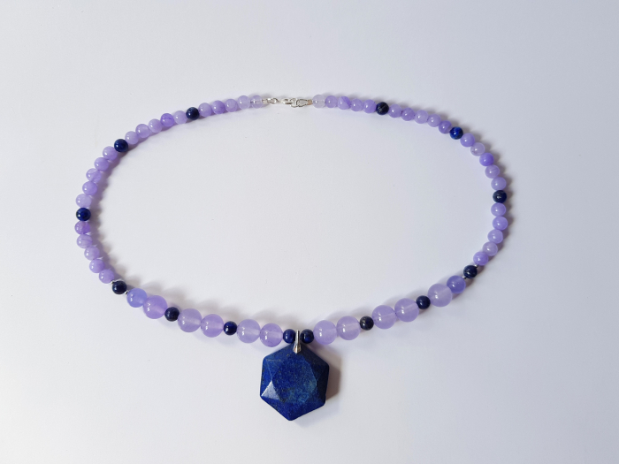 Colier de jad lila si lapis lazuli cu pandantiv lapis lazuli hexagonal [3]