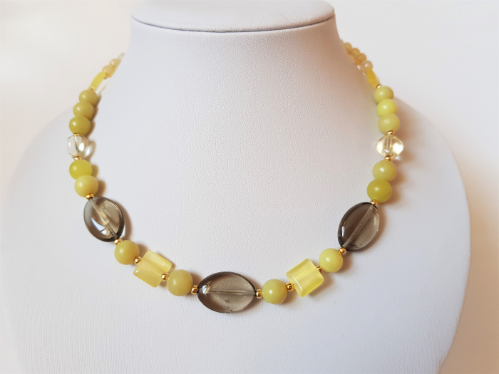 Colier de jad verde, cuart fumuriu si agate galbene [3]