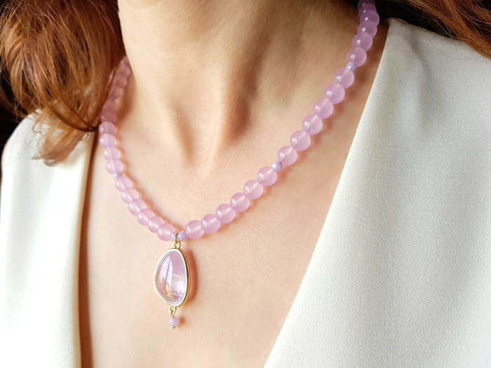 Colier din jad lila cu pandantiv ametist [6]