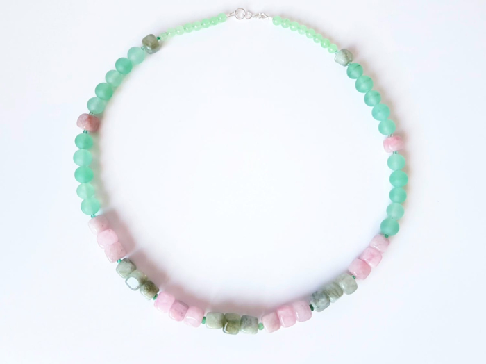 Colier din jad roz verde cuburi [3]