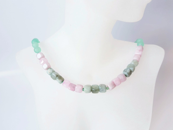Colier din jad roz verde cuburi [5]