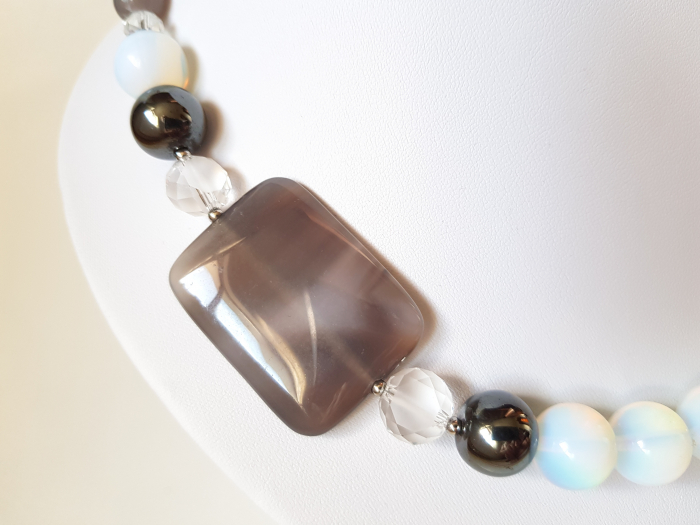 Colier din opalit, agate si hematite [3]