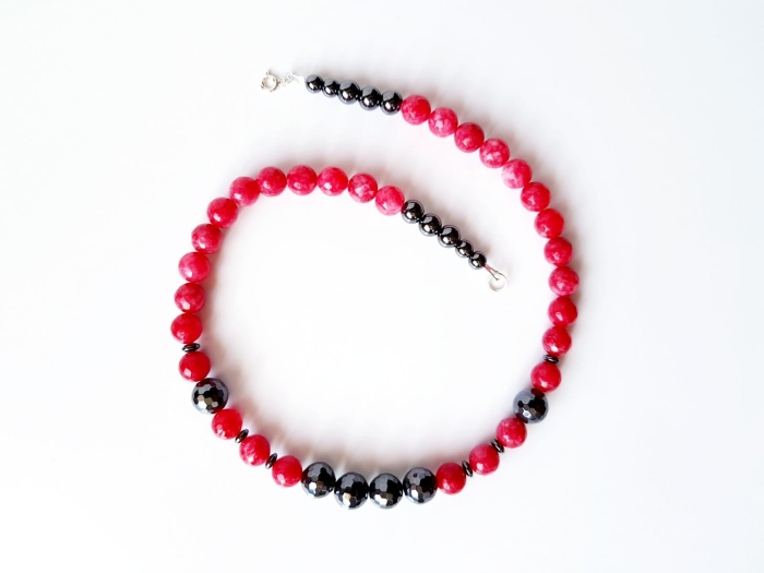 Colier handmade cu jad rosu si hematit [2]