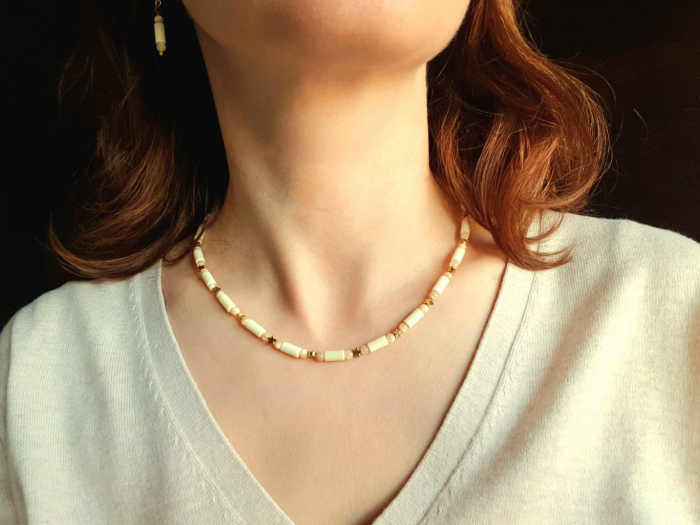 Set colier, cercei si bratara cu agate, sidef si hematit [2]