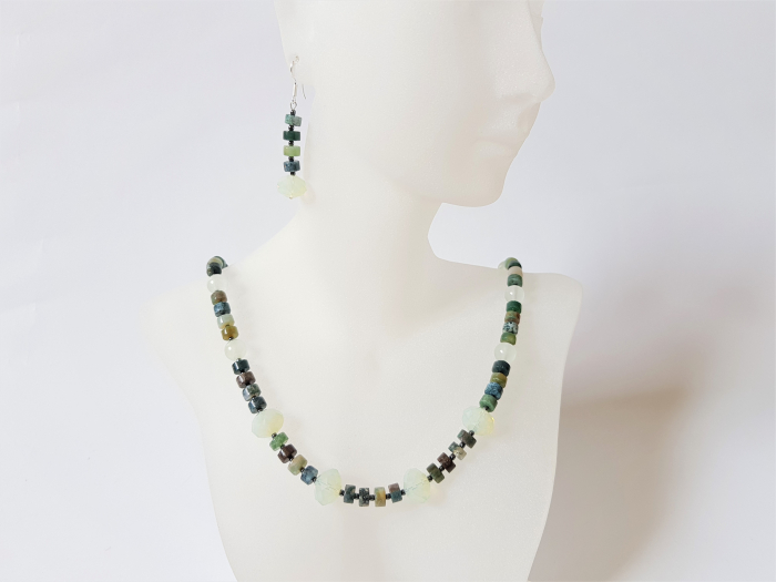 Set colier si cercei cu agate indiene, hematite, jad si cristale [3]