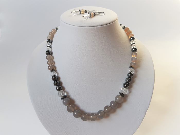 Set colier si cercei cu hematite, cuart gri si cristale [7]