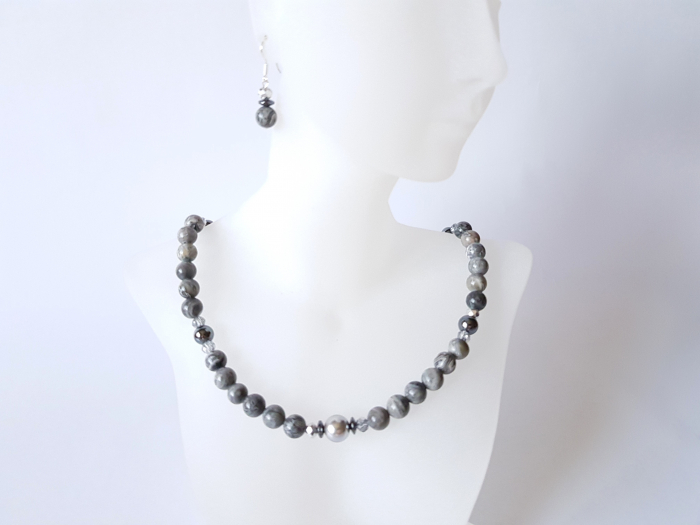 Set colier si cercei cu jasp gri, hematite, perla centrala si cristale [7]