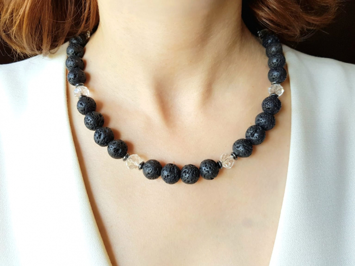 Set colier si cercei cu lava neagra si hematit [5]