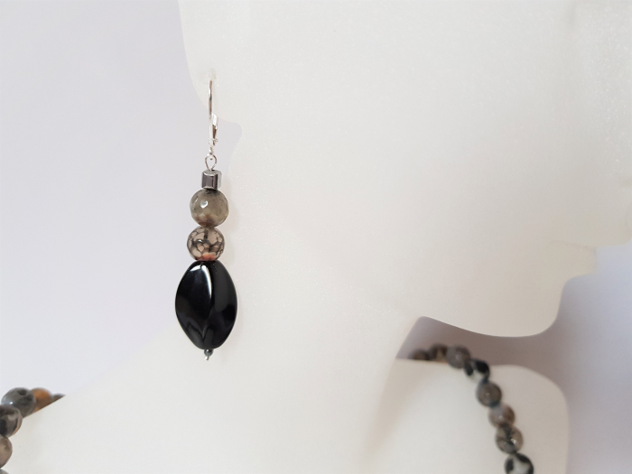 Set colier si cercei cu onix, agate si hematite [5]