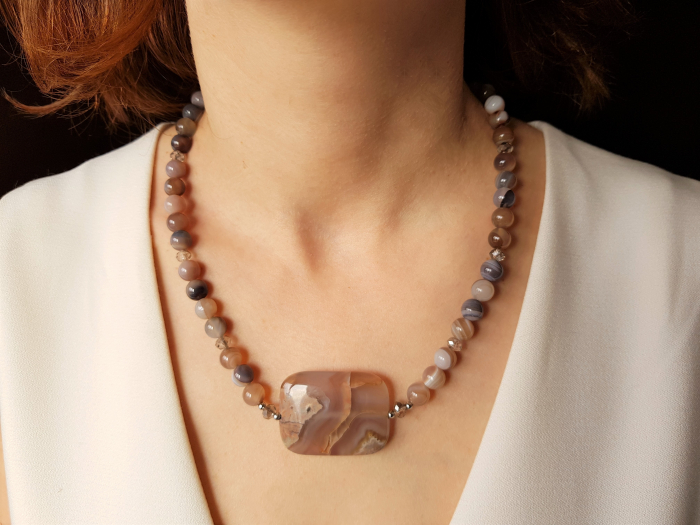 Set colier si cercei de agate maro deschis [7]