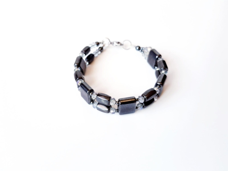 Bratari Handmade cu Pietre Semipretioase - Bratara cu hematit magnetic si cristale