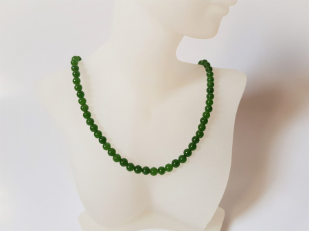 Colier clasic cu jad verde [1]