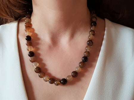 Coliere Handmade Medii - Colier clasic de agate maro