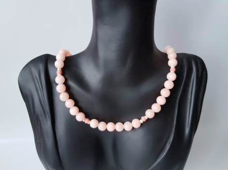 Colier clasic din jad somon, perle naturale si lava roz [3]