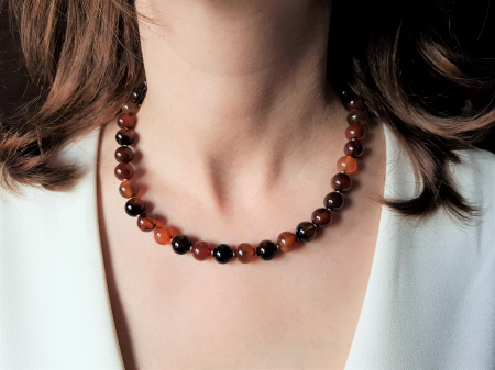 Coliere Handmade Clasice - Colier clasic la baza gatului cu agate maro