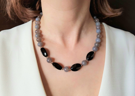 Coliere Handmade cu Pietre Semipretioase - Colier cu agate gri si onix
