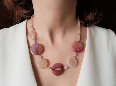 Coliere Handmade cu Pietre Semipretioase - Colier cu agate roz-mov