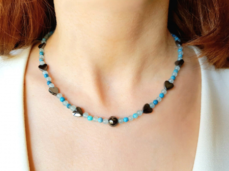 Coliere Handmade Scurte - Colier cu jad albastru si hematit