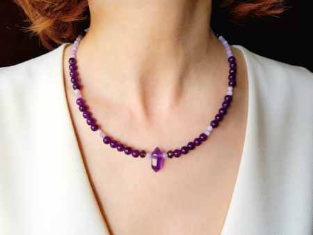 Coliere Handmade cu Pandantive - Colier cu jad violet, jad lila si ametist