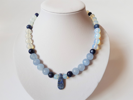Colier cu lapis lazuli, agate si opalit [1]