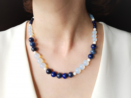 Coliere Handmade cu Pietre Semipretioase - Colier cu lapis lazuli si coral