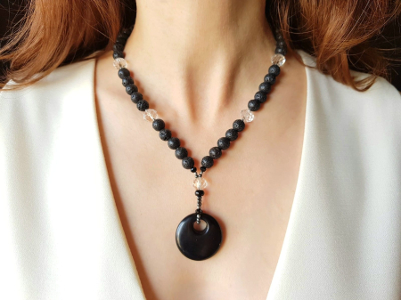COLIERE - Colier cu lava neagra, hematit si pandantiv obsidian