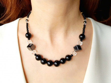 Coliere Handmade Medii - Colier cu onix si hematit
