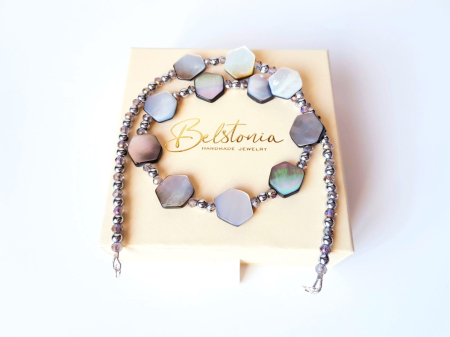 Colier cu sidef gri si hematit argintiu [4]