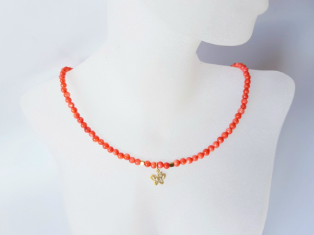 Colier cu sidef portocaliu, hematit si pandantiv fluturas [1]