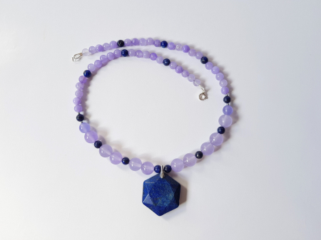 Colier de jad lila si lapis lazuli cu pandantiv lapis lazuli hexagonal [3]
