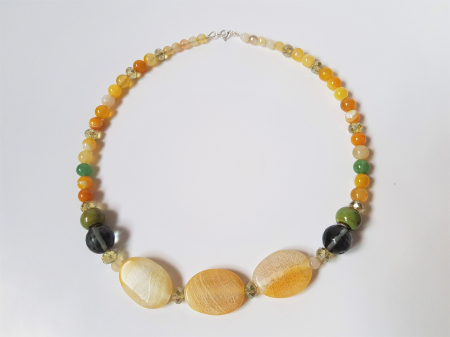 Colier galben-verde cu agate [1]