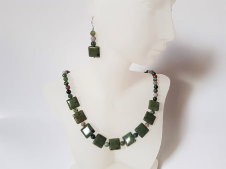 SALES - Set colier si cercei cu agate indiene si jasp