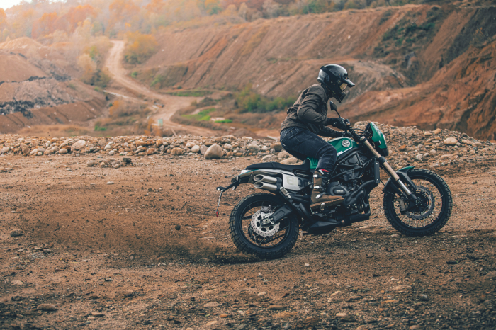 Benelli Leoncino 800 TRAIL [14]