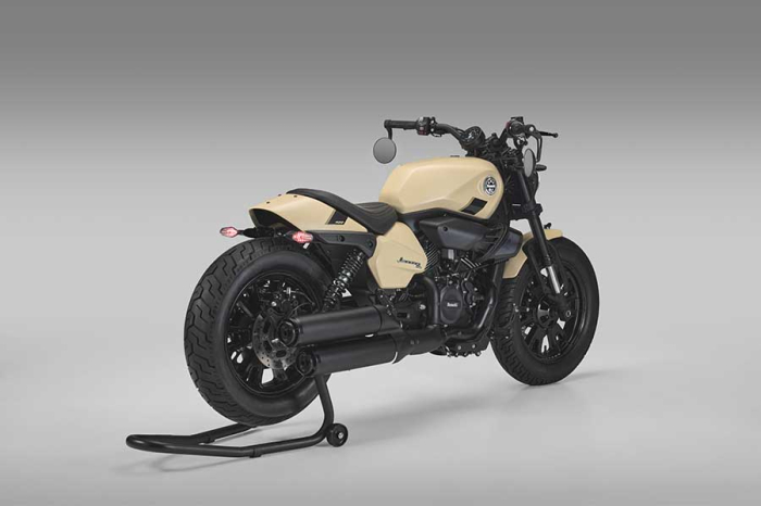 Benelli Leoncino Bobber 400 [6]