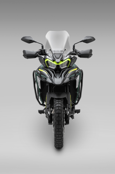 Benelli TRK 702 X [3]