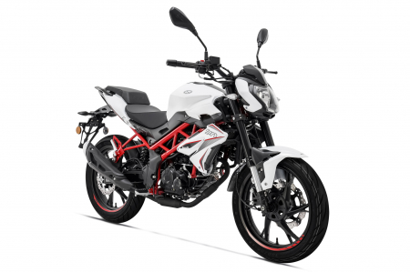 Benelli BN125 [1]
