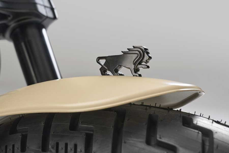 Benelli Leoncino Bobber 400 [9]