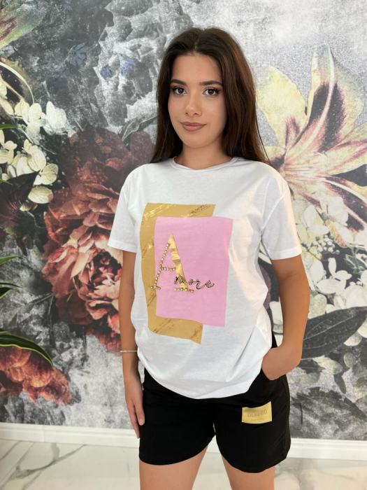 Tricou Dama Alb cu Imprimeu Colorat și Accesorii [4]