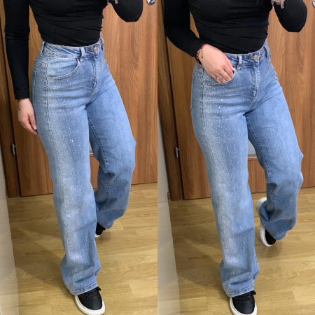 Blugi evazati elastici cu pietricele lateral