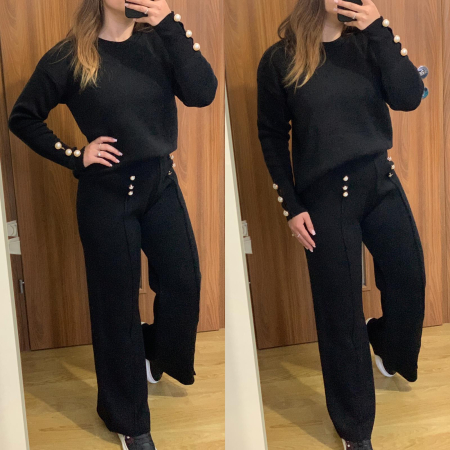 NOUTATI - Compleu Dama Tricot Negru cu Nasturei
