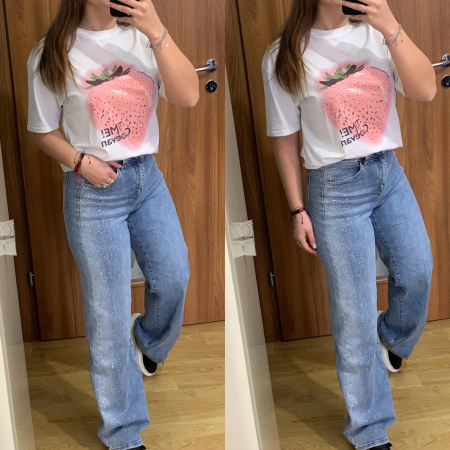 Set blugi evazati elastici cu pietricele lateral+ tricou alb cu imprimeu si pietricele