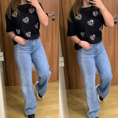 SETURI - Set blugi evazati elastici cu pietricele lateral+ tricou negru cu inimioare