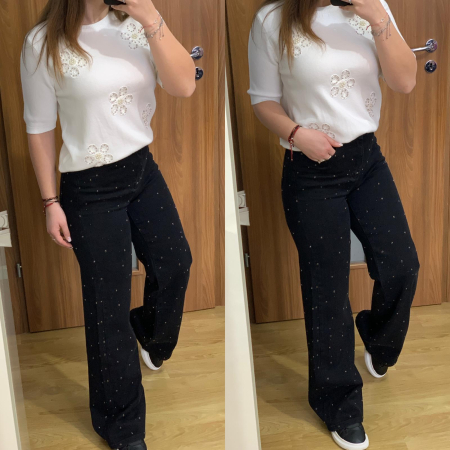 Set blugi negri evazati elastici cu pietricele+ tricou alb cu floricele