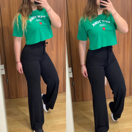 Set pantaloni negri evazati+ tricou verde scurt in talie PRODUSE DE SEZON - Set pantaloni negri evazati+ tricou verde scurt in talie