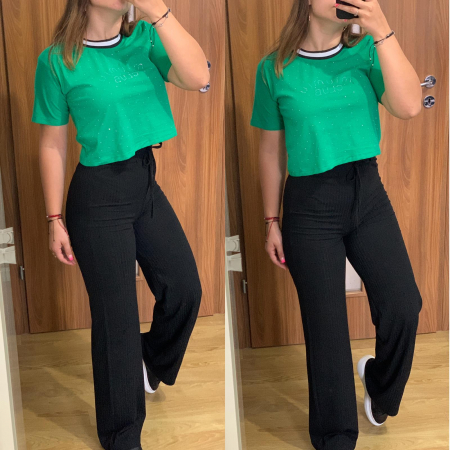 Set pantaloni negri evazati+ tricou verde scurt in talie cu pietricele NOUTATI - Set pantaloni negri evazati+ tricou verde scurt in talie cu pietricele