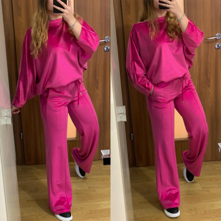 Trening evazat din catifea roz fuchsia cu sclipici NOUTATI - Trening evazat din catifea roz fuchsia cu sclipici