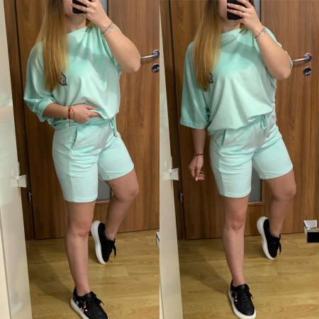 Trening verde menta scurt din catifea NOUTATI - Trening verde menta scurt din catifea