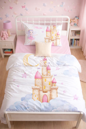 Lenjerii Pat - Lenjerie de Pat 4 Piese pentru Fetițe, Model Castelul Zânei, 100X 150 CM