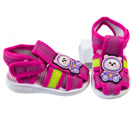 Botosi, sosete, dresuri, caciuli - Sandalute fucsia cu piuitoare